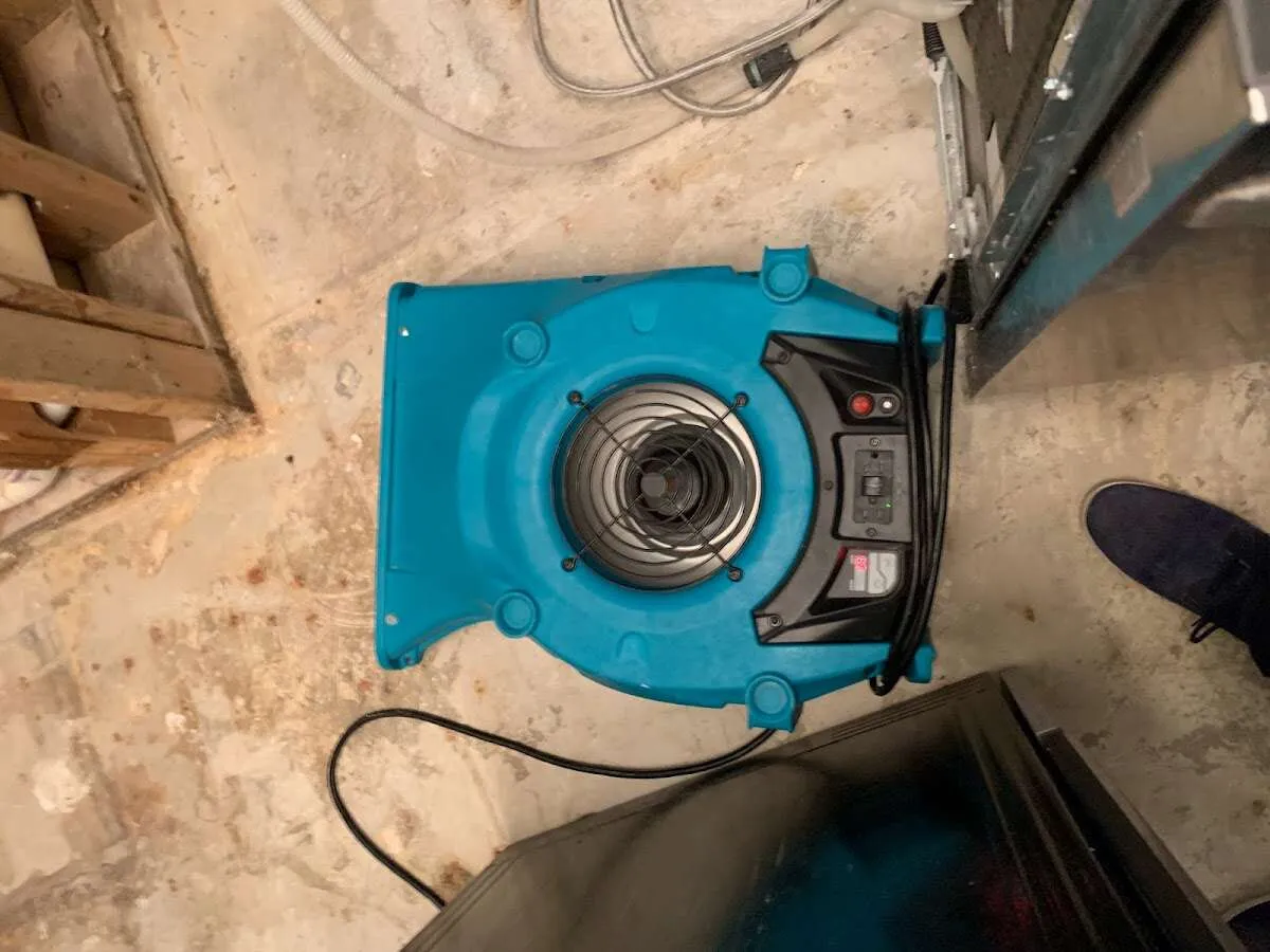 Air mover drying equipment for Fire & Smoke Damage Restoration in Edina